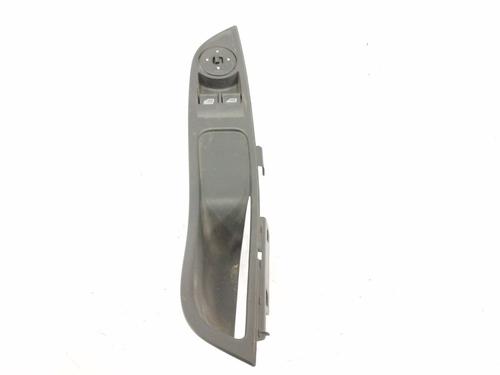 Used Left front window switch FORD FOCUS III [2010-2020]  11974885
