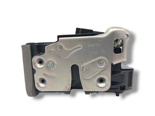 rear-right-lock-opel-astra-k-sports-tourer-b16-2015-2016-2017-2018-2019-2020-2021-2022-23577203 main image