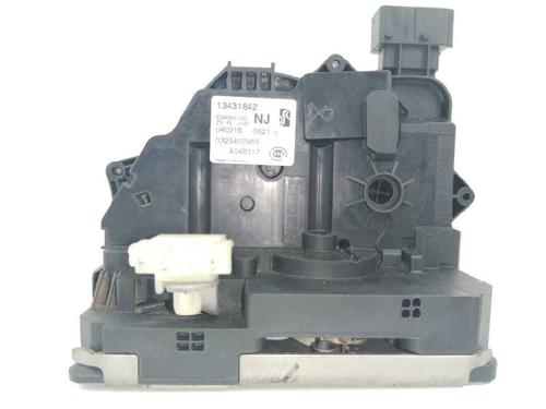 Used Rear left lock OPEL CORSA E (X15) 1.3 CDTI (08, 68) (75 hp) 6886552