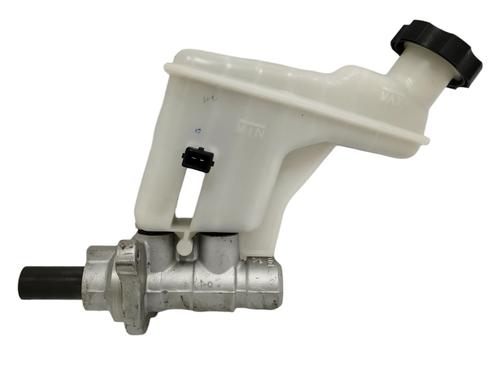 Brake master cylinder KIA SPORTAGE III (SL) 1.7 CRDi | BP16882582M77 