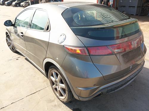 Rear center light HONDA CIVIC VIII Hatchback (FN, FK) 2.2 CTDi (FK3) | BP27199352I39 