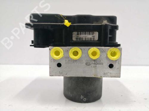 Used ABS pump KIA CEE'D Hatchback (ED) 1.6 CRDi 115 (115 hp) 6522725