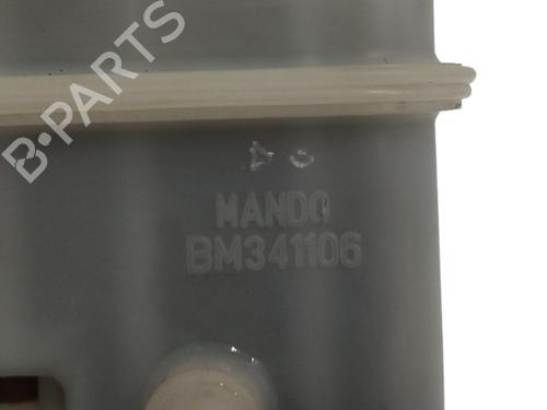 Brake master cylinder KIA SPORTAGE II (JE_, KM_) 2.0 CRDi | BP17624538M77 