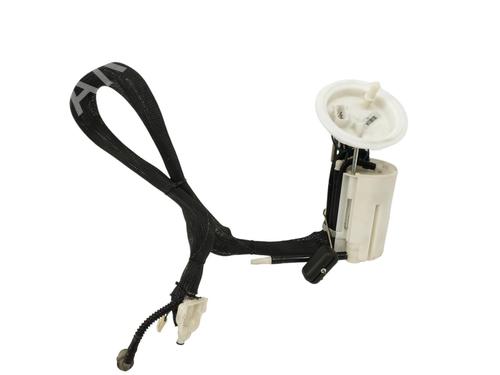 Used Fuel pump BMW 6 (E63) 630 i (258 hp) 16014962