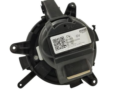 Heater blower motor PEUGEOT EXPERT Bus (V_) 1.5 BlueHDi 120 | BP12442572M62 