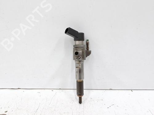 Used Injector FORD FOCUS III 1.6 TDCi (115 hp) 32998749