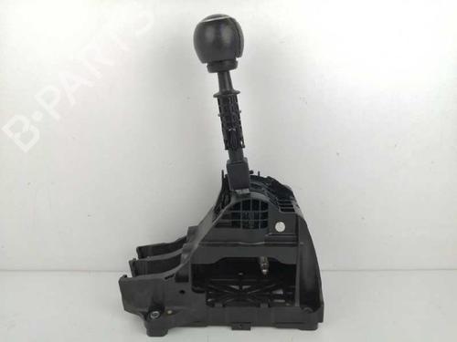 Used Gear lever FIAT TIPO Saloon (356_, 357_) 1.4 (356SXA1B) (95 hp) 7851040