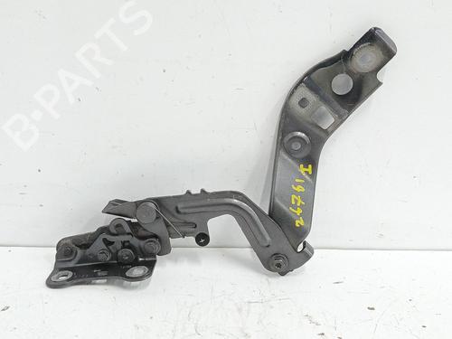 hingedoor-check-strap-mercedes-benz-a-class-w177-2018-33974619 main image
