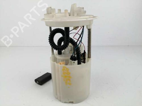 Used Fuel pump OPEL CORSA D (S07) 1.2 (L08, L68) (80 hp) 7538572