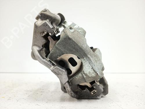 Used Right rear brake caliper Right rear brake caliper TOYOTA COROLLA Saloon (_E21_) 1.8 VVTi Hybrid (ZWE211, MZEA12) (98 hp) 33209553 33209553