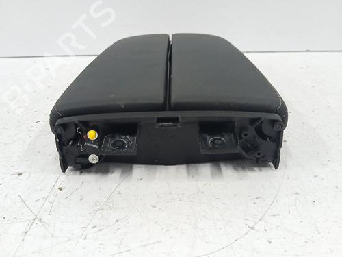 Armrest / Center console PEUGEOT 3008 II SUV (MC_, MR_, MJ_, M4_) Hybrid | BP29924476I20 
