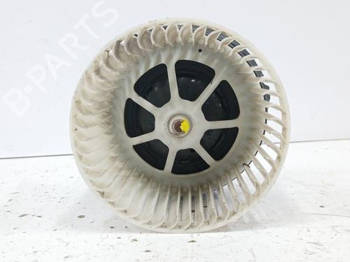Used Heater blower motor Heater blower motor PEUGEOT 407 (6D_) 2.0 HDi 135 (6DRHRH, 6DRHRE, 6DRHRG, 6DRHRJ) (136 hp) 40493204 40493204