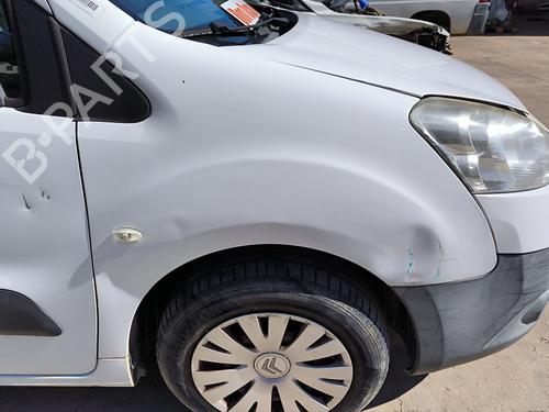 Used Right front fenders Right front fenders PEUGEOT PARTNER Box Body/MPV 1.6 HDi / BlueHDi 75 (75 hp) 34625819 34625819