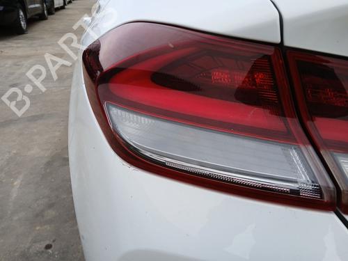 Farolim esquerdo HYUNDAI i30 (PDE, PD, PDEN) 1.4 T-GDI (140 hp) 32092161