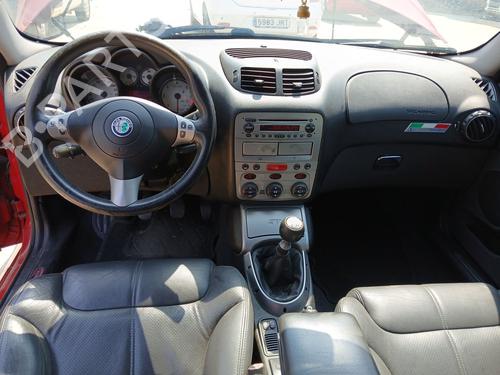 Used Dashboard Dashboard ALFA ROMEO GT (937_) 1.9 JTD (937CXN1B) (150 hp) 36264555 36264555