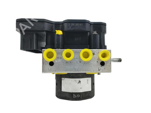 Used ABS pump PEUGEOT 308 II (LB_, LP_, LW_, LH_, L3_) [2013-2021]  15990617