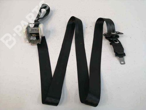 Used Rear left seatbelt PEUGEOT 5008 (0U_, 0E_) 1.6 HDi (114 hp) 8211507