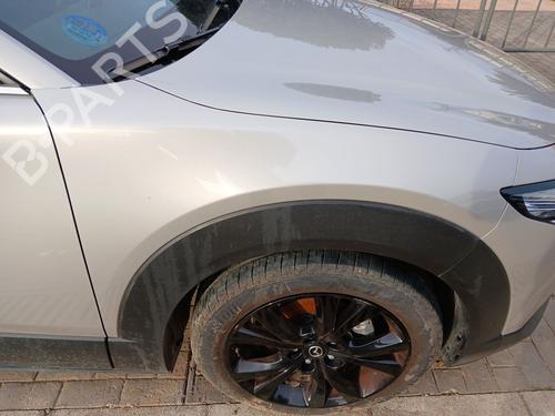 right-front-fenders-mazda-cx-30-dm-2019-31905030 main image