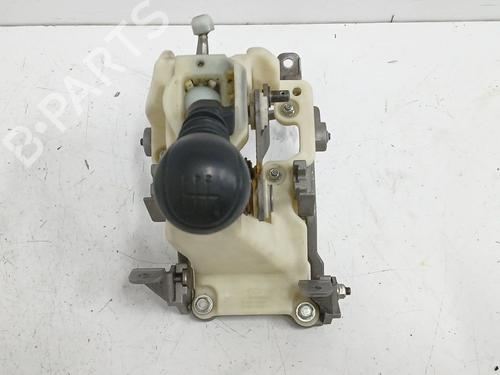Used Gear lever Gear lever KIA CARENS III MPV (UN) 2.0 CRDi 140 (140 hp) 36296811 36296811
