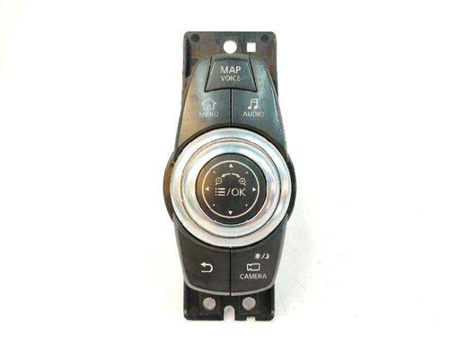 Used Switch MERCEDES-BENZ A-CLASS (W176) [2012-2018]  11355810