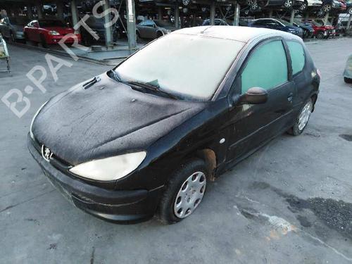 Fuse box PEUGEOT 206 Hatchback (2A/C) 1.4 HDi eco 70 | BP23085302E1 