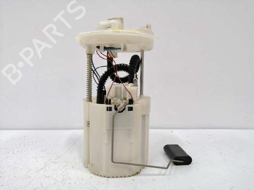 Used Fuel pump FIAT GRANDE PUNTO (199_) 1.4 (199AXB1A) (75 hp) 9037215