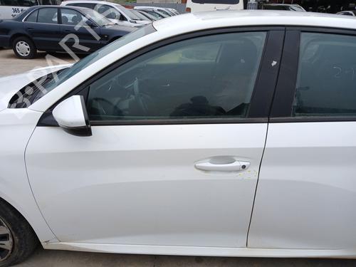 Used Left front door PEUGEOT 208 II (UB_, UP_, UW_, UJ_) 1.2 PureTech 75 (75 hp) 32656395