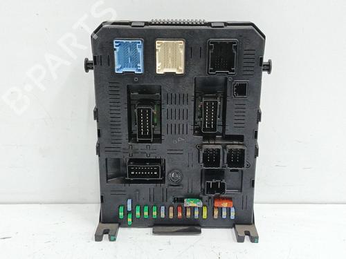 Used Fuse box PEUGEOT 307 (3A/C) 1.6 HDi (90 hp) 31380855