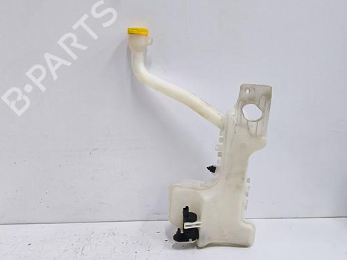 Used Windscreen washer tank Windscreen washer tank RENAULT CLIO V (B7_) 1.3 TCe 130 (B7MF) (131 hp) 34460623 34460623