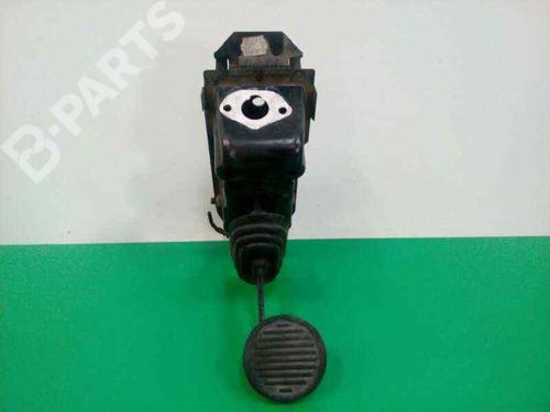 Used Break pedal Break pedal SMART CITY-COUPE (450) 0.7 (450.352, 450.353) (61 hp) 8789693 8789693