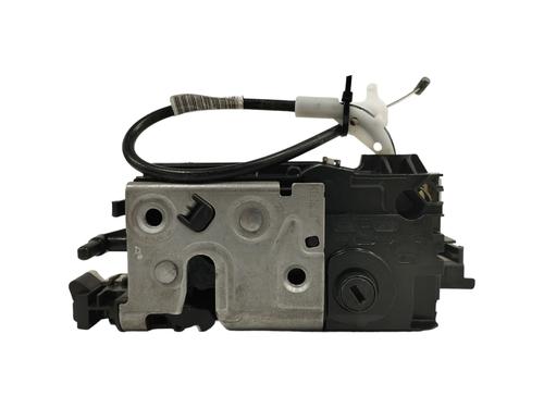 Used Front right lock PEUGEOT 2008 I (CU_) 1.2 THP 110 / PureTech 110 (110 hp) 15664673