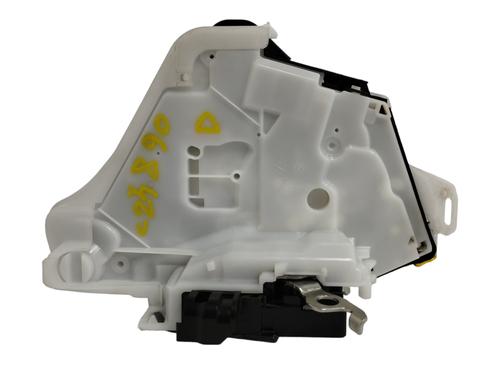 Front right lock NISSAN JUKE (F16_) DIG-T 117 | BP17833630C97