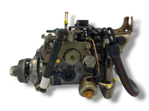 Used Injection pump FORD MONDEO II (BAP) 1.8 TD (90 hp) 23336094