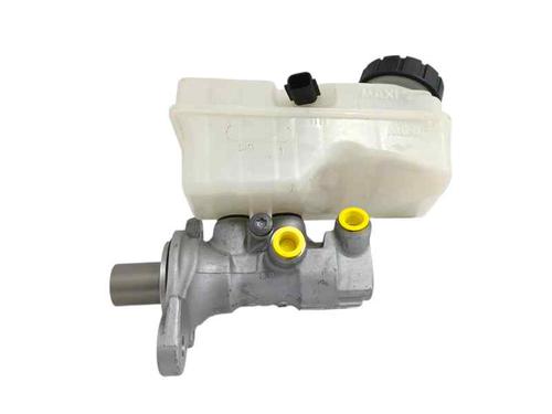 Used Brake master cylinder RENAULT CAPTUR I (J5_, H5_) 1.5 dCi 110 (110 hp) 23960887