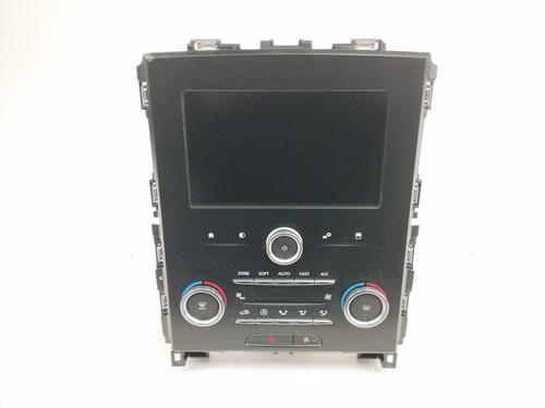Used Display monitor RENAULT MEGANE IV Hatchback (B9A/M/N_) [2015-2026]  11835829