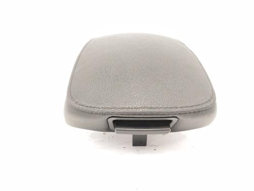 Used Armrest / Center console KIA SPORTAGE II (JE_, KM_) 2.0 CRDi (140 hp) 11967175