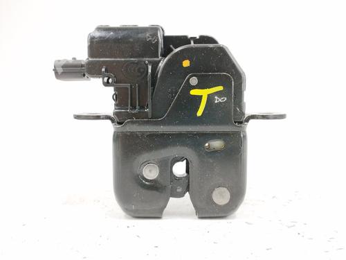 tailgate-lock-renault-clio-iv-bh_-09-tce-90-bhnf-bhma-bhmh-bhjk-bhjr-905039428r-2012-2013-2014-2015-2016-2017-2018-2019-2020-2021-11018401 main image