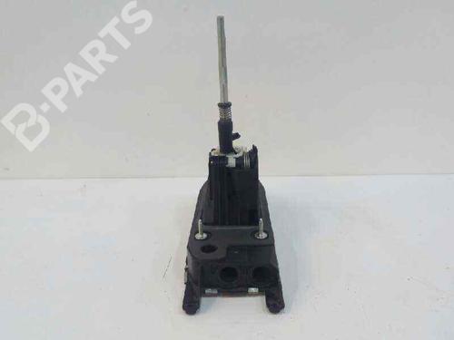 Used Gear lever SEAT LEON (5F1) 1.2 TSI (110 hp) 8166224