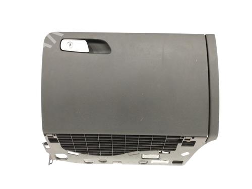 Used Glove box AUDI Q5 (8RB) 2.0 TDI (143 hp) 16448648