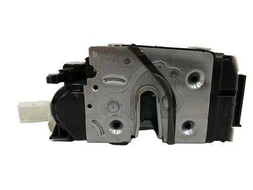Used Rear left lock MERCEDES-BENZ A-CLASS (W176) [2012-2018]  17572688