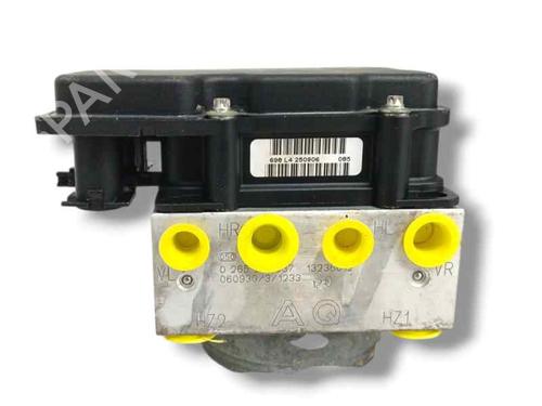 Used ABS pump OPEL CORSA D (S07) 1.3 CDTI (L08, L68) (90 hp) 25985381