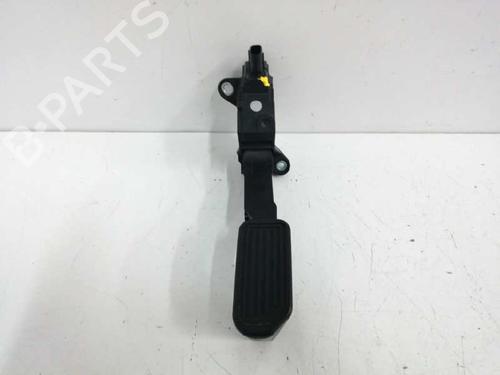 Pedal TOYOTA AURIS Estate (_E18_) 1.8 Hybrid (ZWE186_, ZWE186R, ZWE186H) (136 hp) 8915909