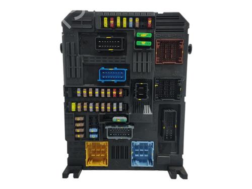 Used Fuse box CITROËN C4 Picasso II 1.2 THP 130 (130 hp) 16846900