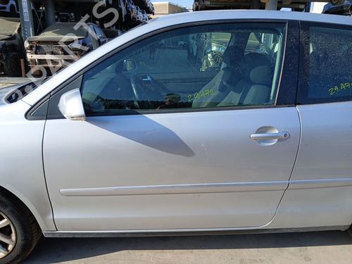Used Left front door Left front door 36866304 36866304