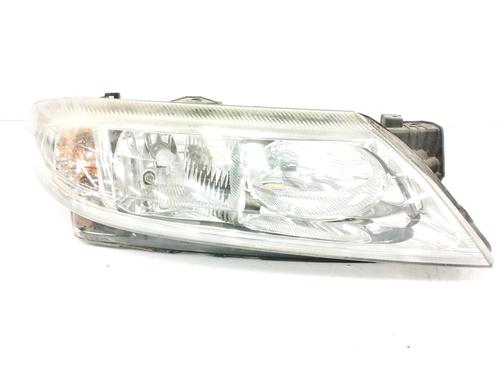 Used Right headlight RENAULT LAGUNA II (BG0/1_) 1.9 dCi (BG08, BG0G) (120 hp) 11736691