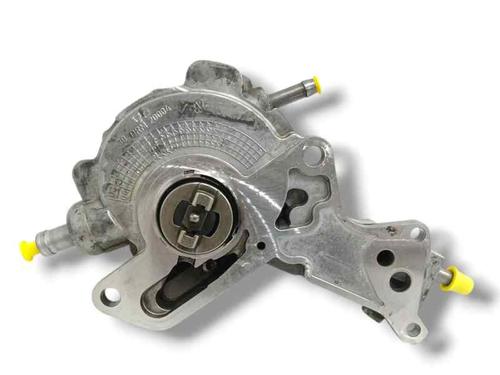 Used Vacuum pump VW GOLF PLUS V (5M1, 521) [2004-2013]  26156810