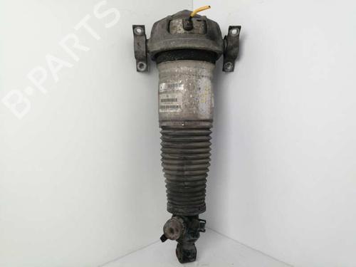 Used Right rear shock absorber VW TOUAREG (7LA, 7L6, 7L7) 3.0 V6 TDI (225 hp) 5659687