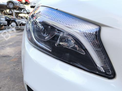 Used Right headlight MERCEDES-BENZ A-CLASS (W176) A 200 CDI / d (176.008) (136 hp) 31905053