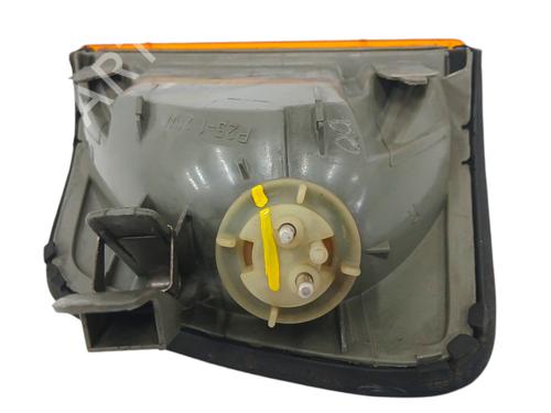 Right front indicator MERCEDES-BENZ 124 Saloon (W124) 300 D (124.130) | BP23575558C33 