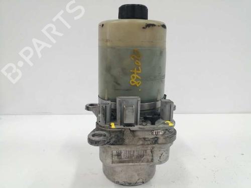 Used Steering pump FORD FOCUS II (DA_, HCP, DP) [2004-2013]  6959024